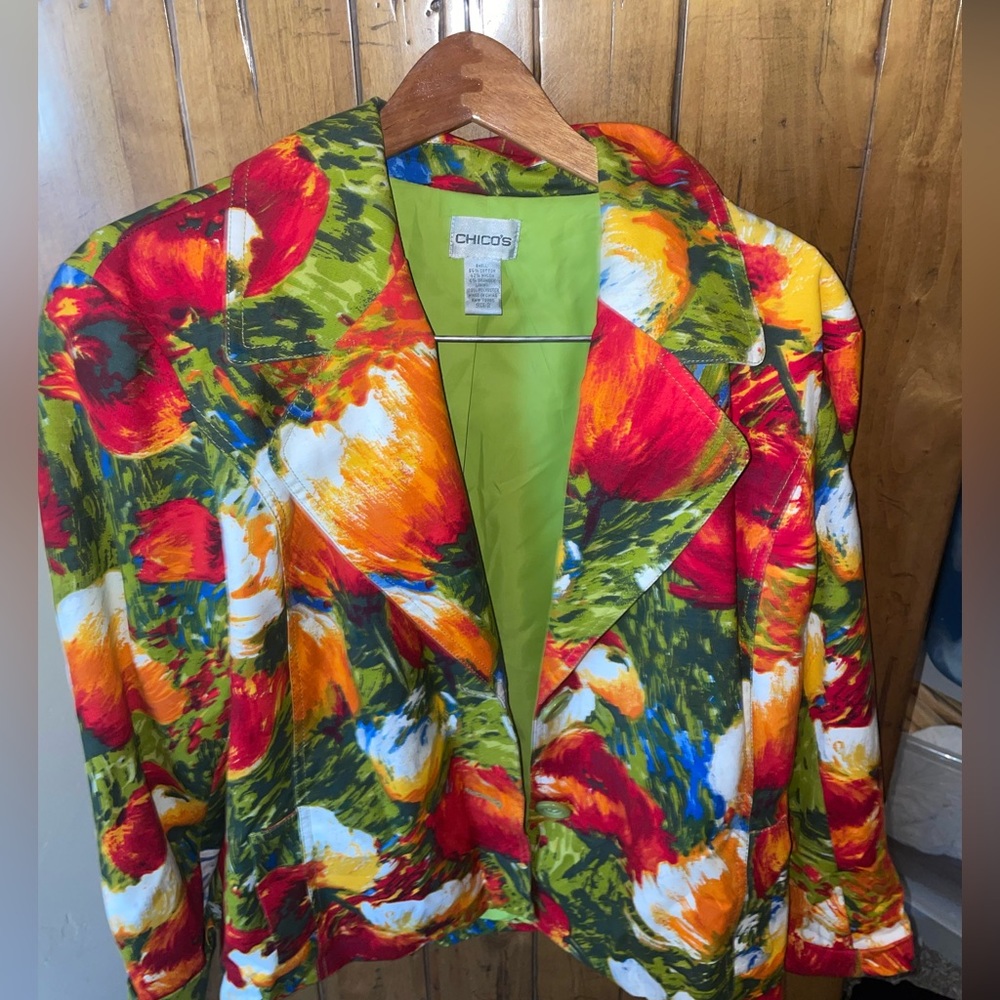 Beautiful painting like women’s dress jacket brand chicos